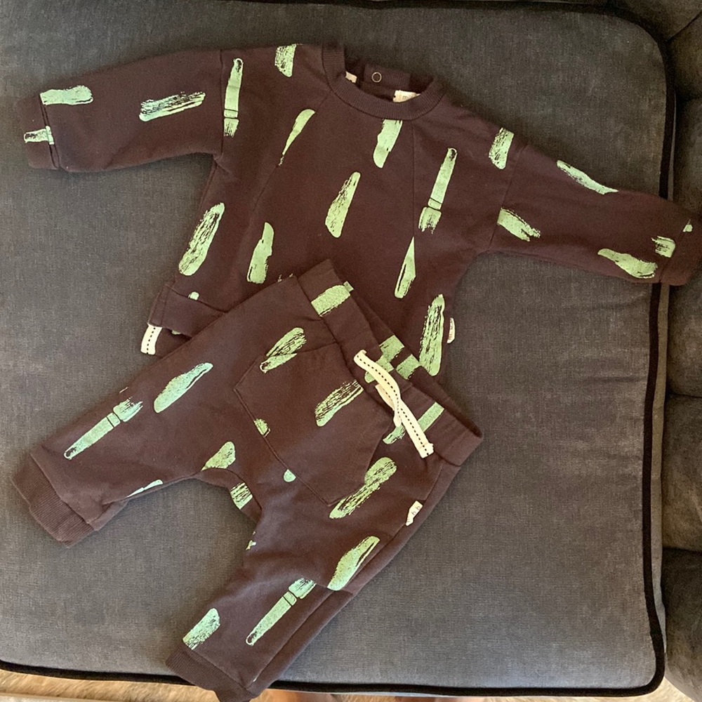 ✨Miles Baby✨ sweat suit